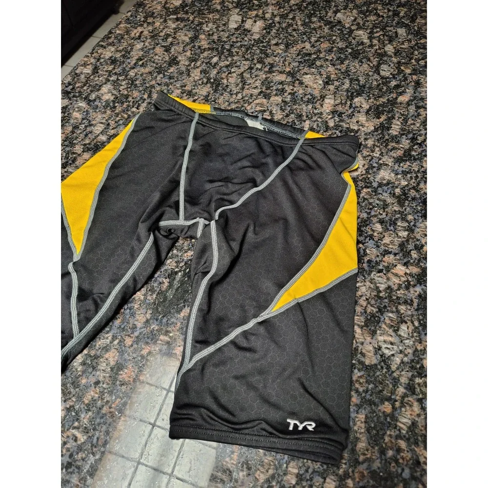TYR Mens Jammer Swim Shorts Black Yellow Honeycomb Texture Fox Graphic Size 28
